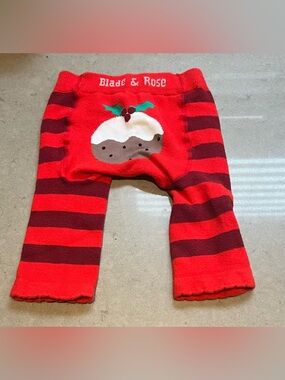 Blade & Rose 0-6m Red Stripe Baby Leggings with Holiday Pudding
